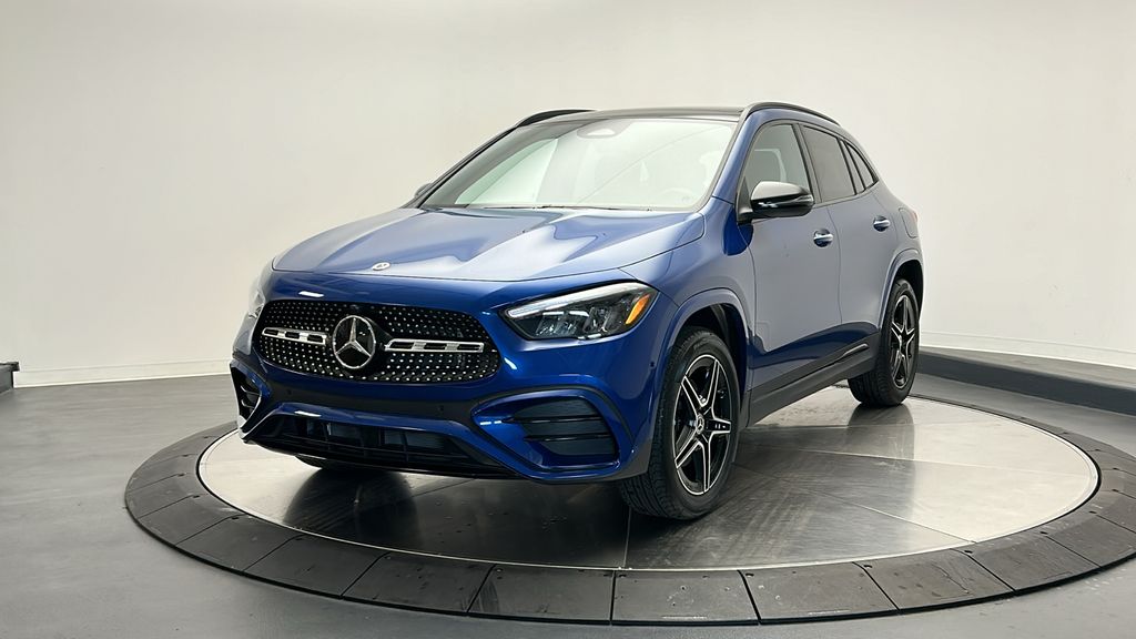 2025 Mercedes-Benz GLA 250 4MATIC 3