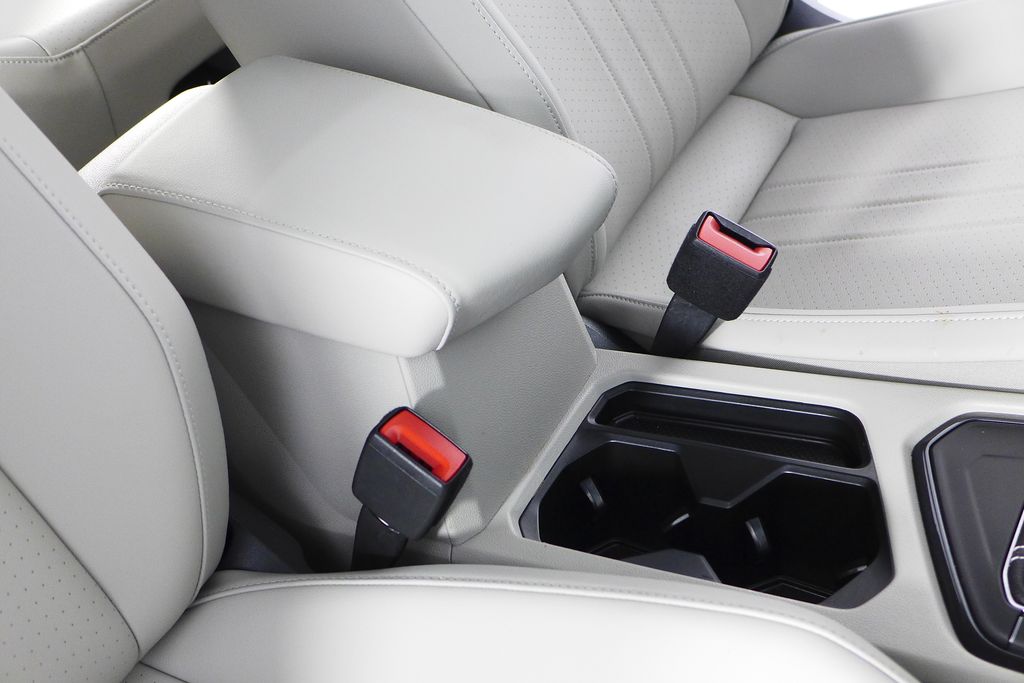 2024 Volkswagen Tiguan 2.0T 16