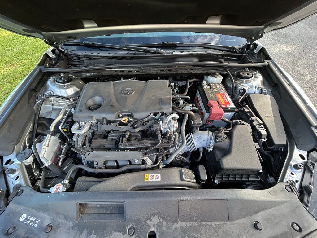 Thumbnail: 2021 Toyota Camry - 11