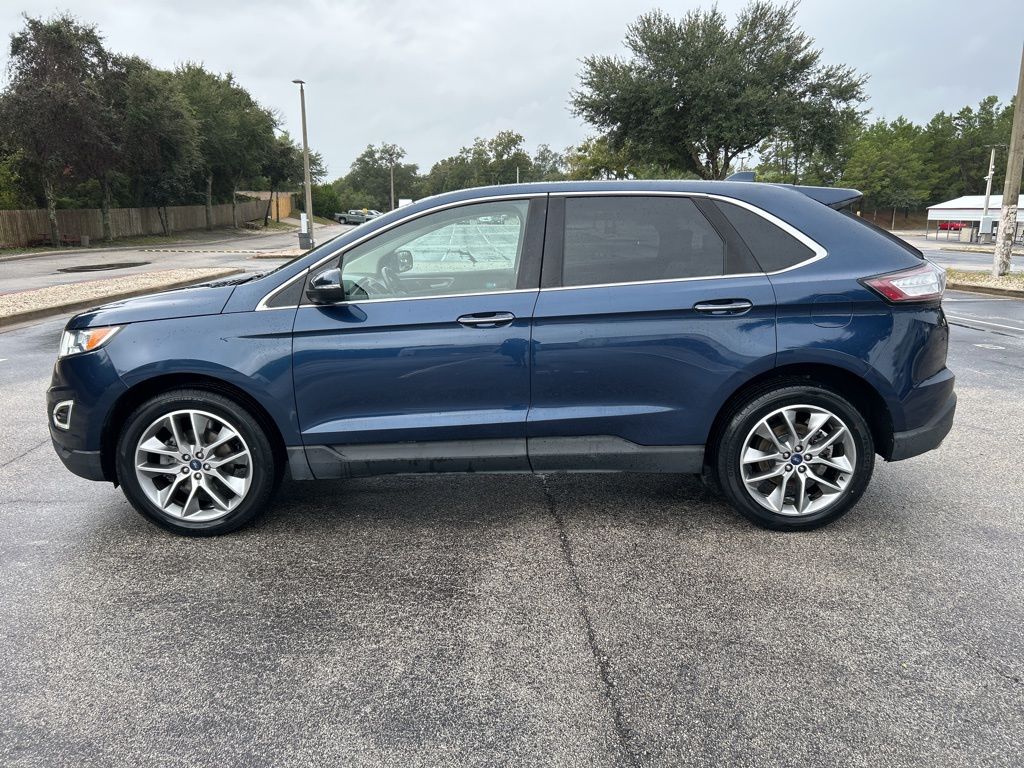 2017 Ford Edge Titanium photo 4
