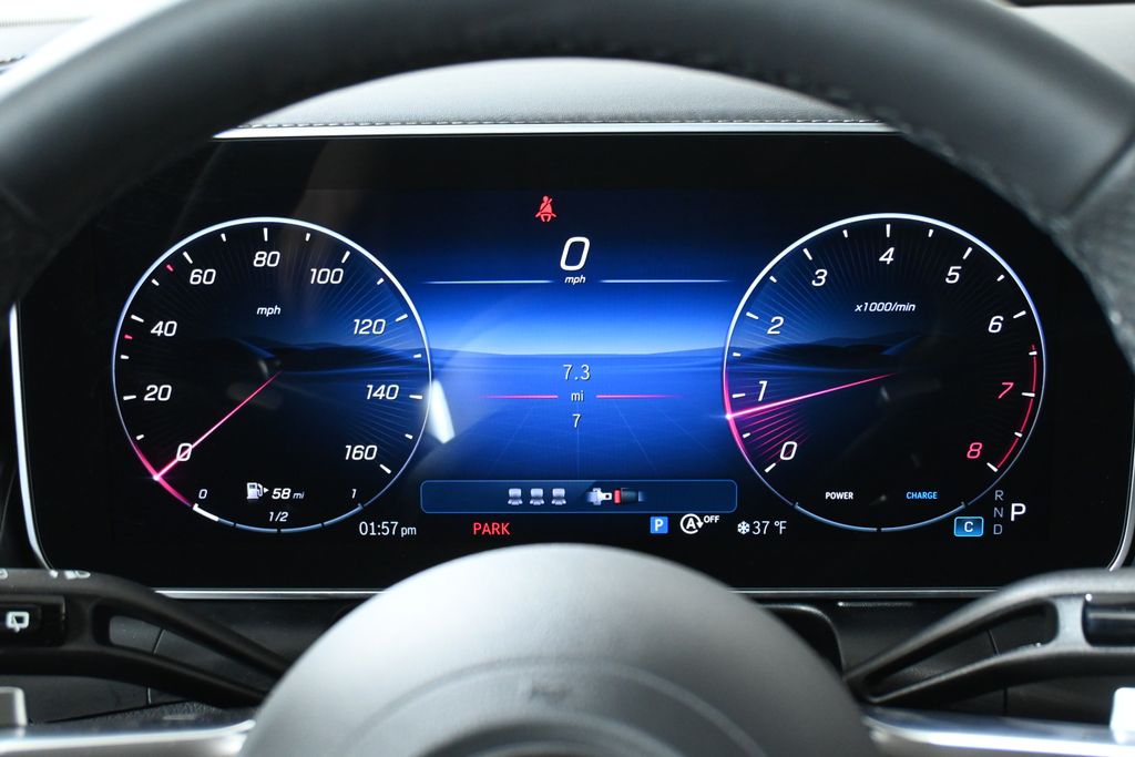 Thumbnail: 2026 Mercedes-Benz GLC - 15