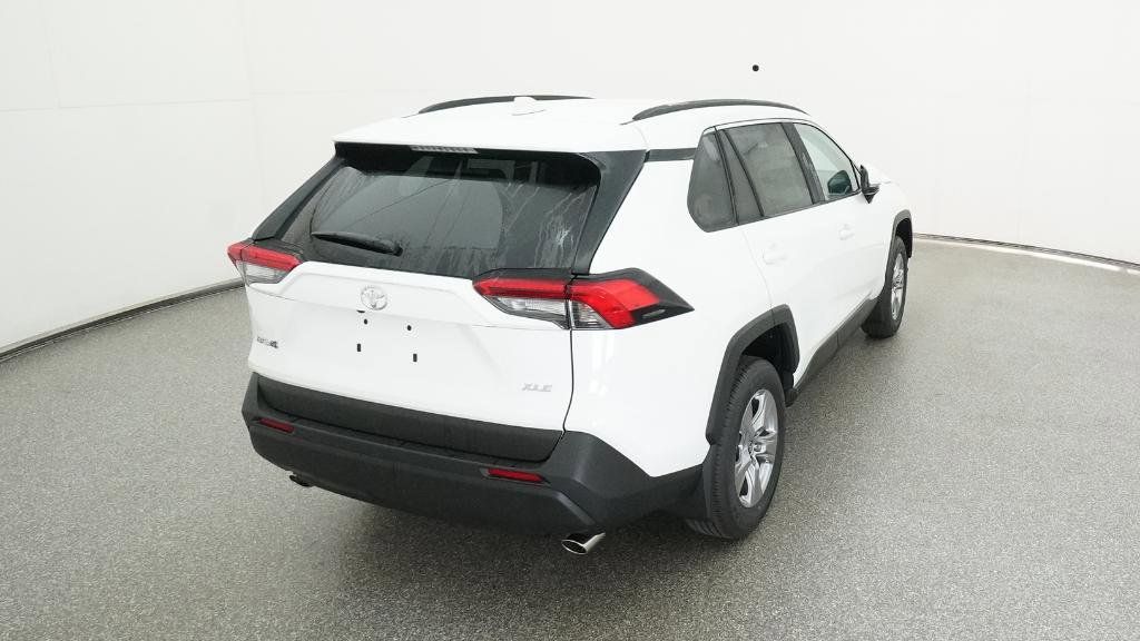 Thumbnail: 2025 Toyota RAV4 - 27