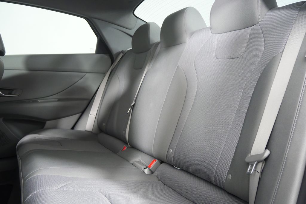 Thumbnail: 2024 Hyundai Elantra - 17