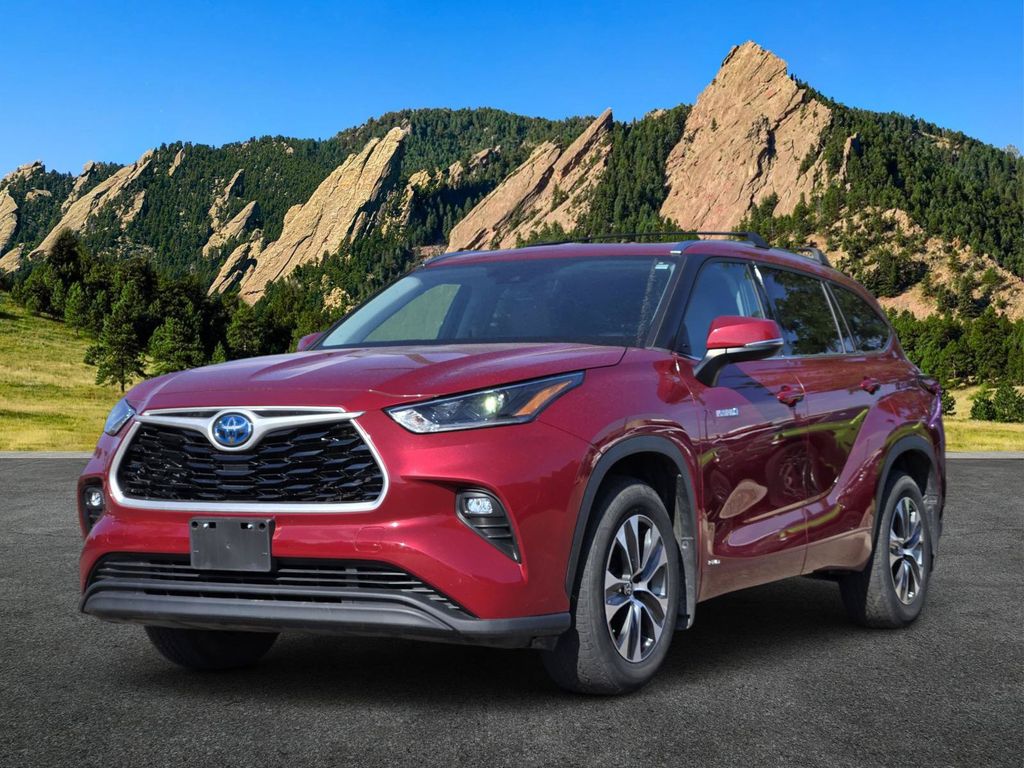 Red (Ruby Flare Pearl) 2021 Toyota Highlander Hybrid SUV / Crossover All-Wheel Drive Continuously Variable Transmission