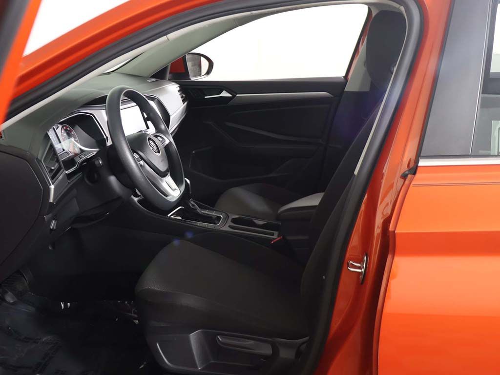 Used 2019 Orange Volkswagen 1.4T S image 21