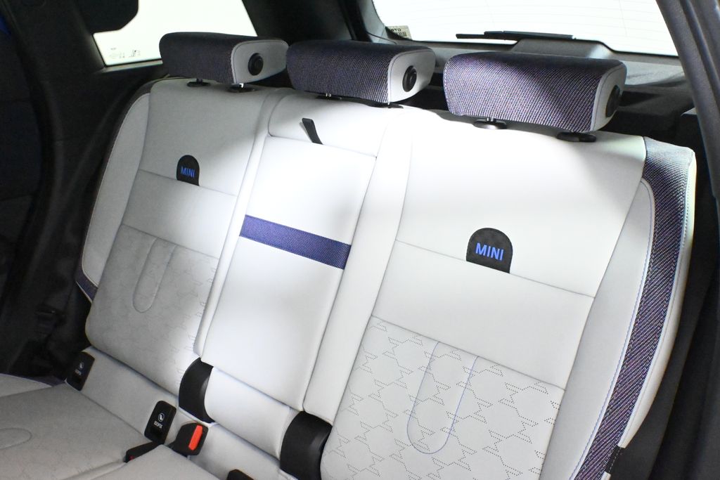 Thumbnail: 2026 MINI Cooper Countryman - 4