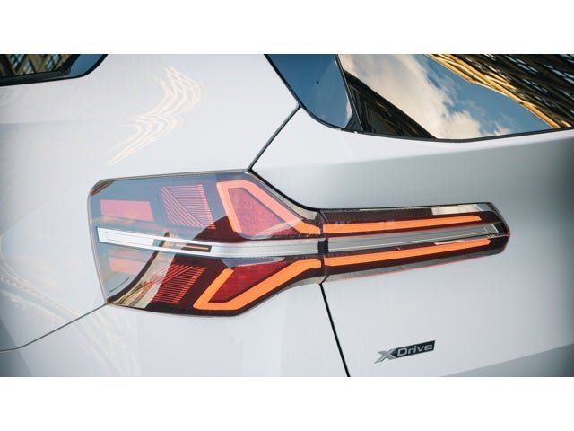 2025 BMW X3 3.0i 8