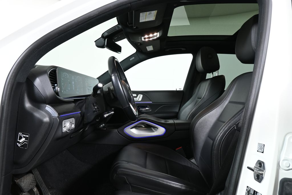 Thumbnail: 2023 Mercedes-Benz GLE - 3