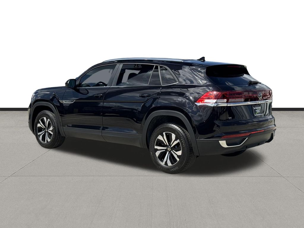 2026 Volkswagen Atlas Cross Sport 2.0T SE Black at DeMontrond Auto Country
