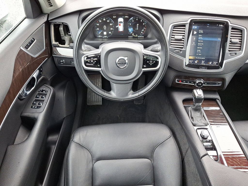 Thumbnail: 2019 Volvo XC90 - 11