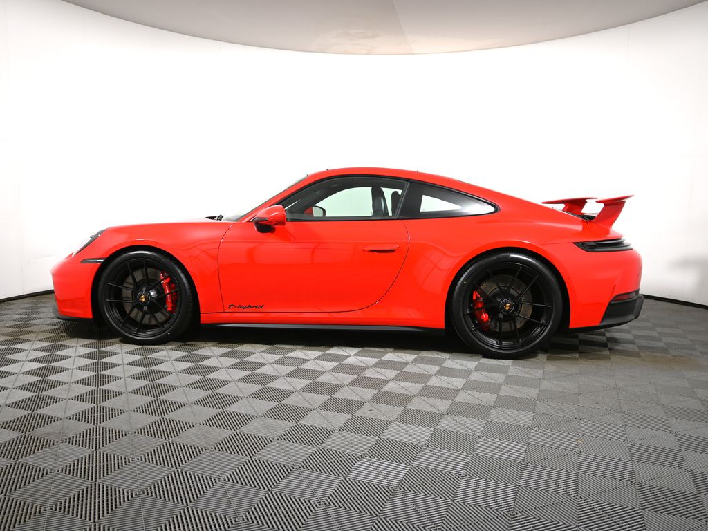 Thumbnail: 2026 Porsche 911 - 2