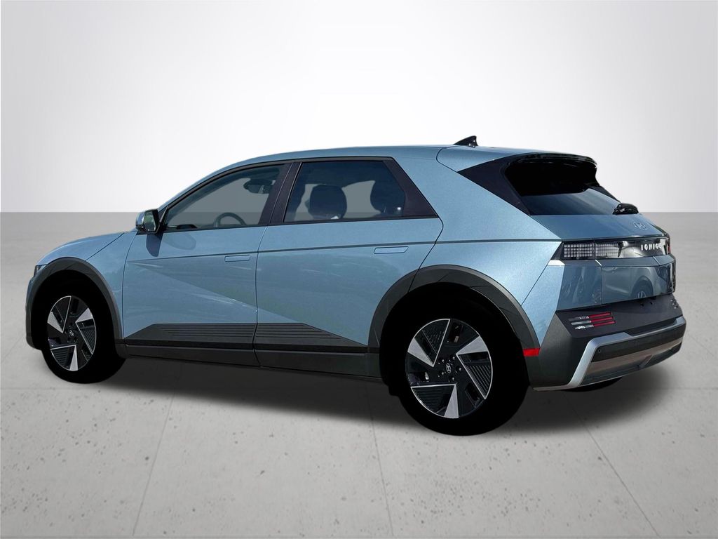 2026 Hyundai IONIQ 5 SE Standard Range