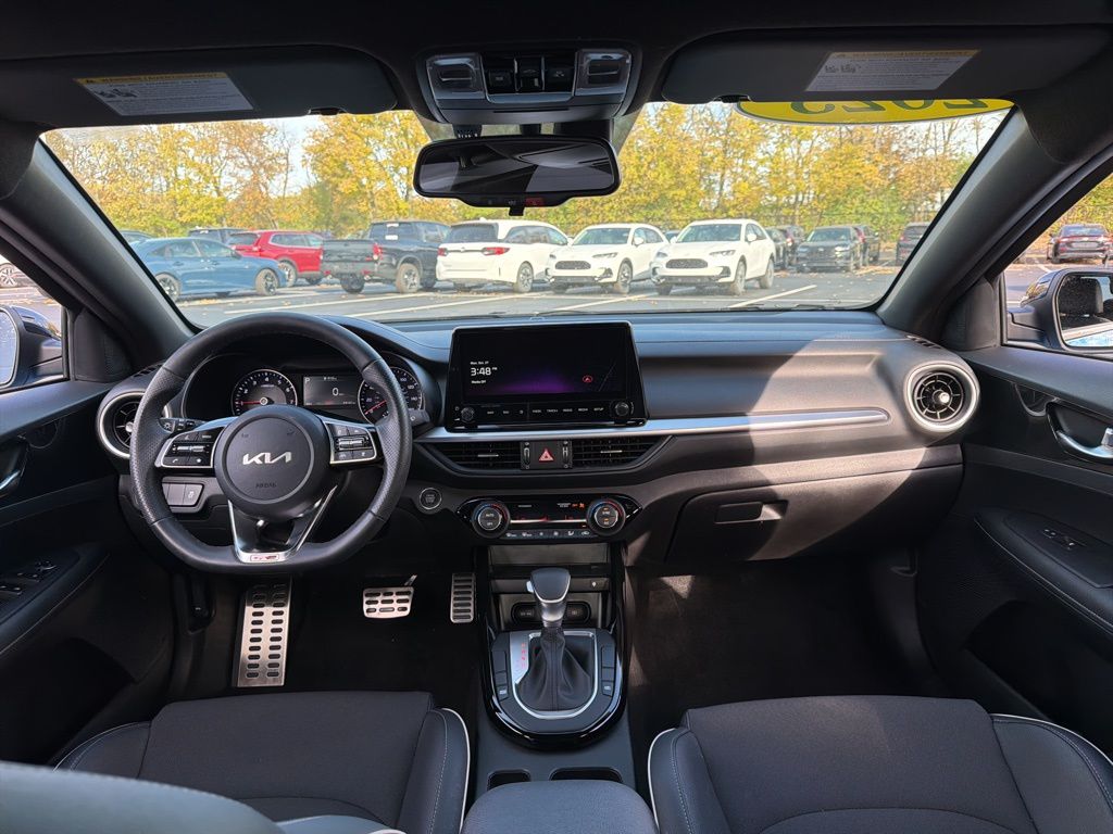 Thumbnail: 2023 Kia Forte - 12