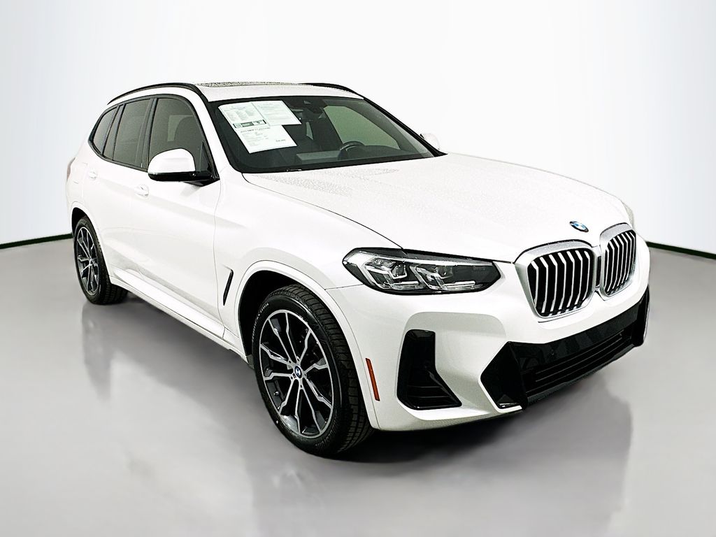 Thumbnail: 2023 BMW X3 - 3