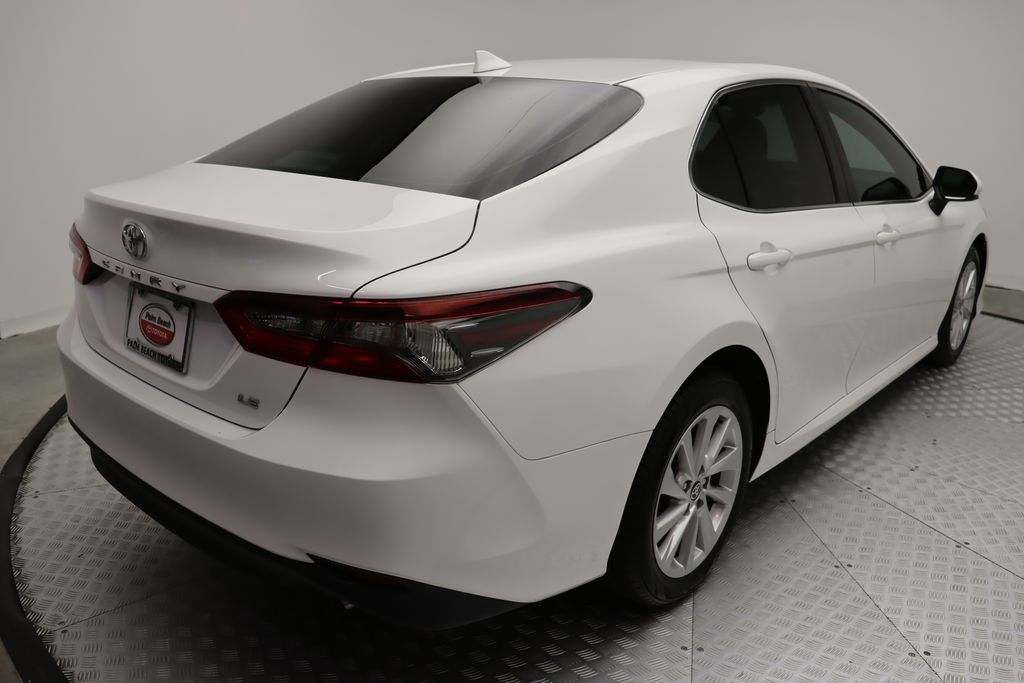 2021 Toyota Camry LE 8
