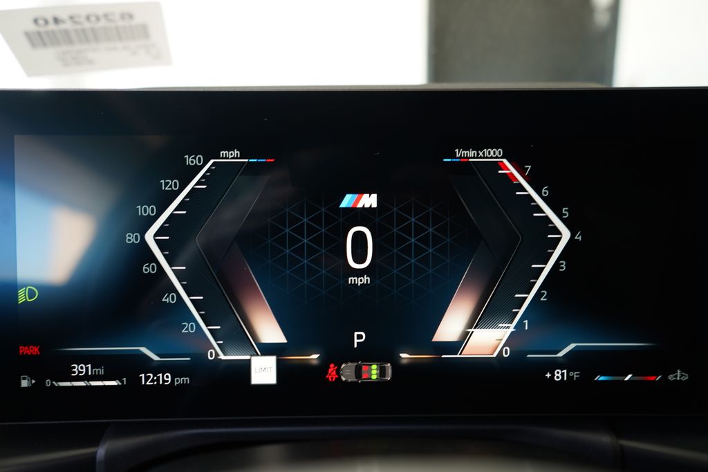 Thumbnail: 2026 BMW 3 Series - 16