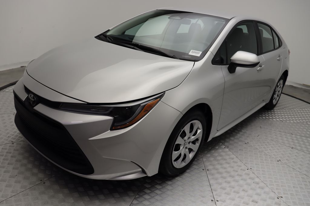 Thumbnail: 2024 Toyota Corolla - 2