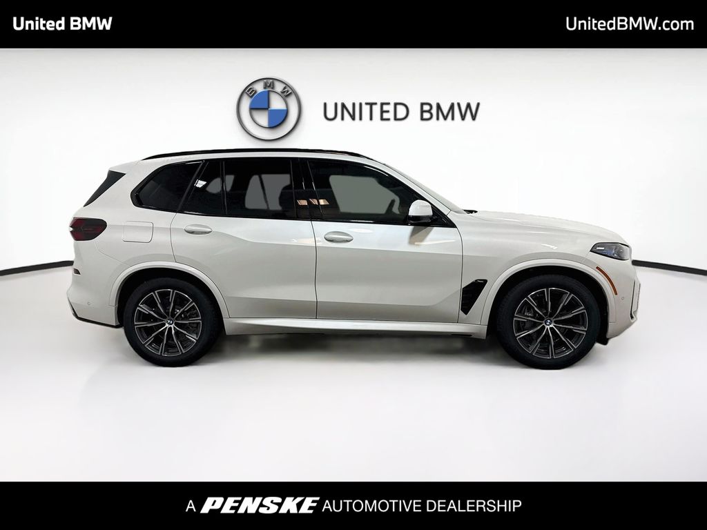 Thumbnail: 2026 BMW X5 - 4