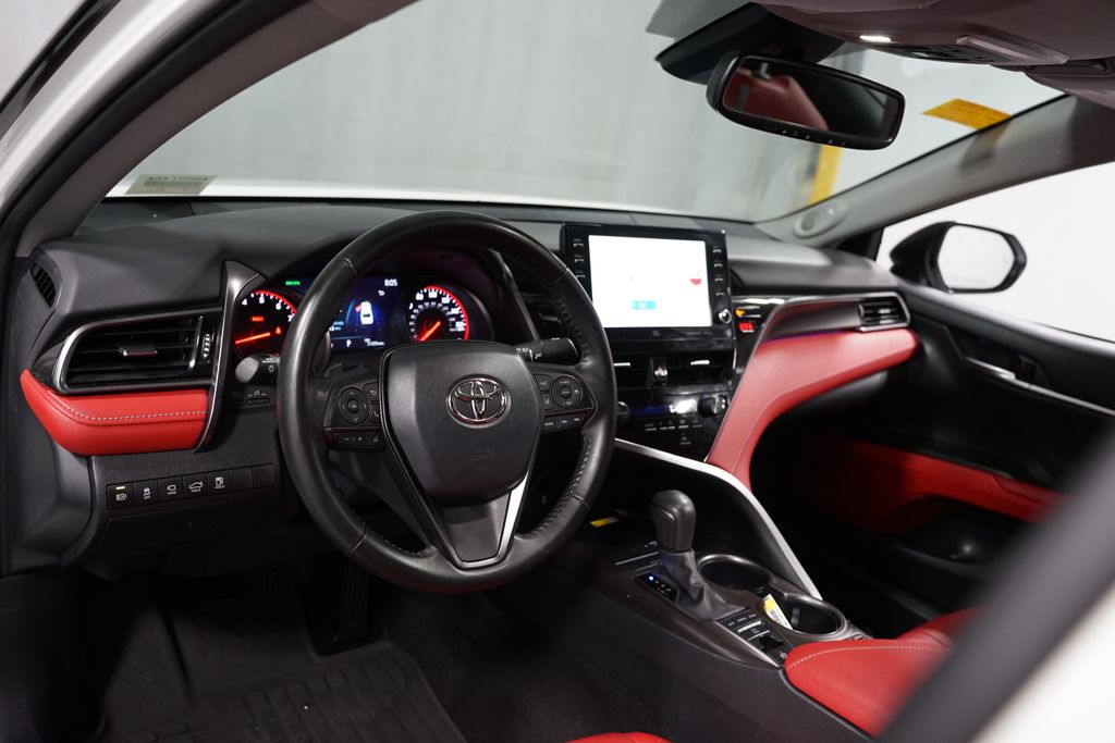 Thumbnail: 2023 Toyota Camry - 11
