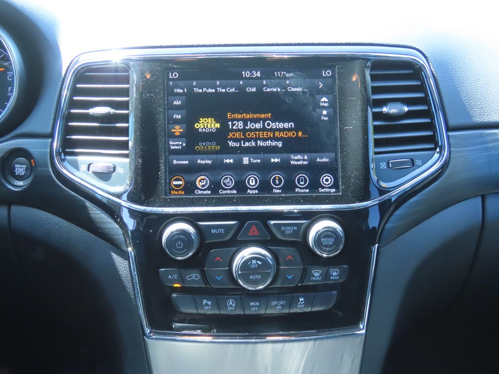 Thumbnail: 2021 Jeep Grand Cherokee - 8