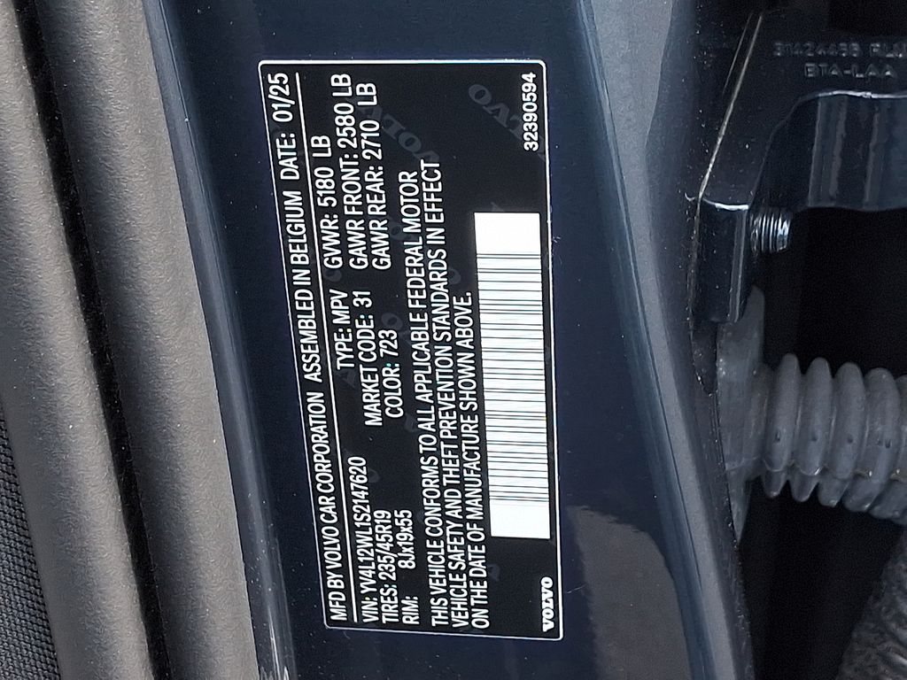 Thumbnail: 2025 Volvo S60 - 27