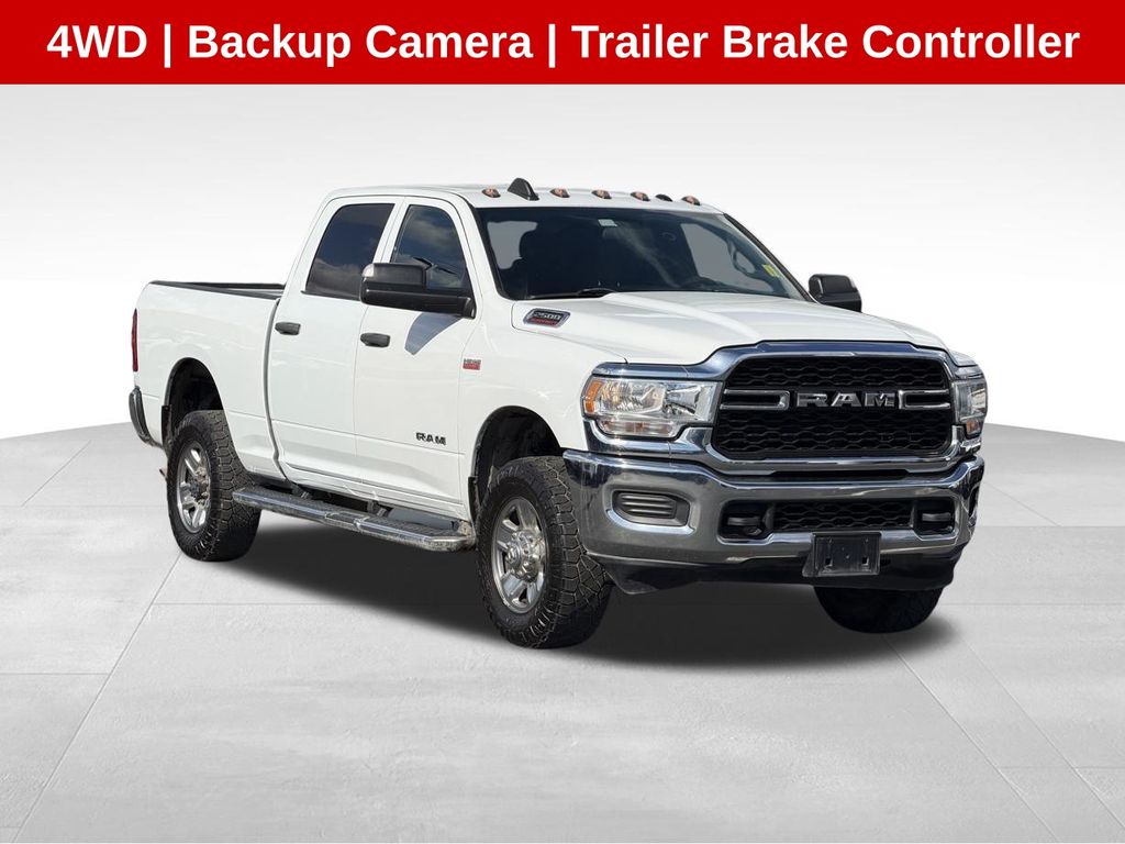 Bright White Clearcoat 2022 RAM 2500 Tradesman Crew Cab 4WD Pickup Truck Four-Wheel Drive 8-Speed Automatic