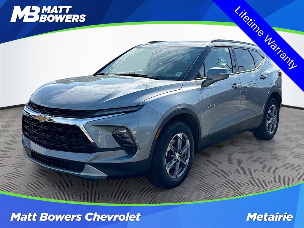 Sterling Gray Metallic 2023 Chevrolet Blazer SUV / Crossover Front-Wheel Drive 9-Speed Automatic Overdrive
