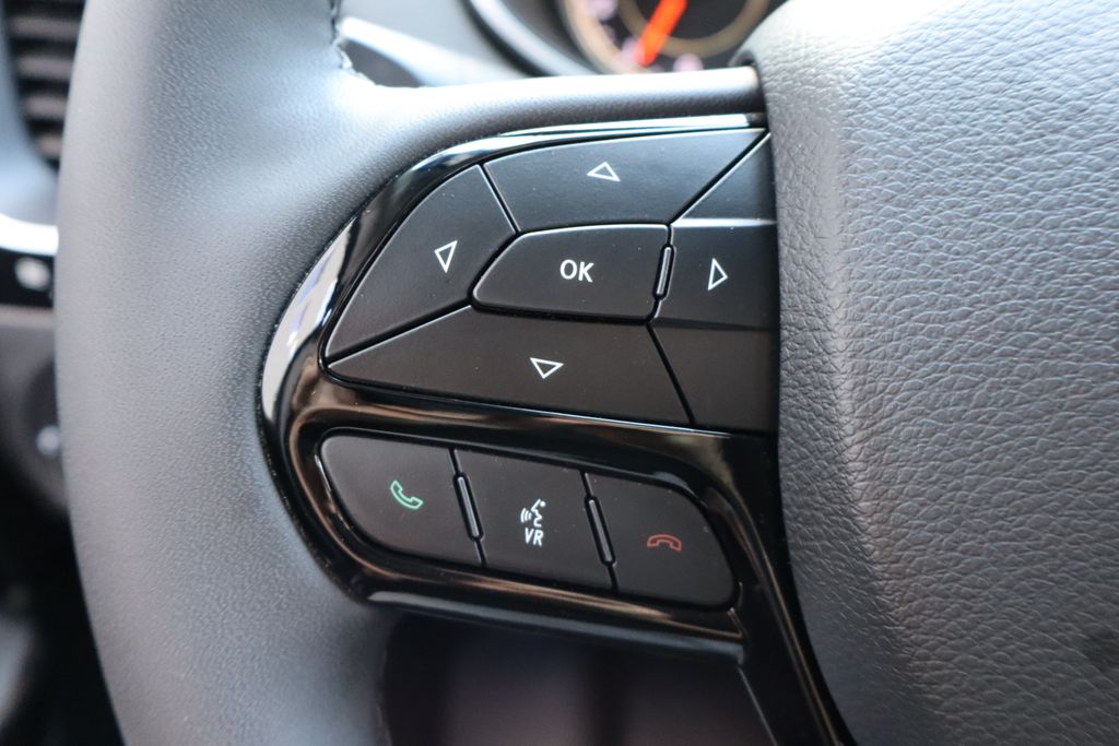 used 2023 Jeep Cherokee car, priced at $24,800