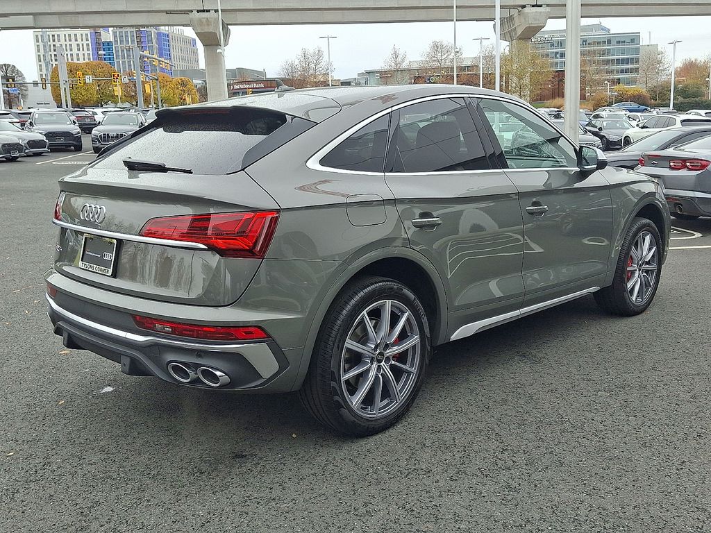 Thumbnail: 2025 Audi SQ5 - 4