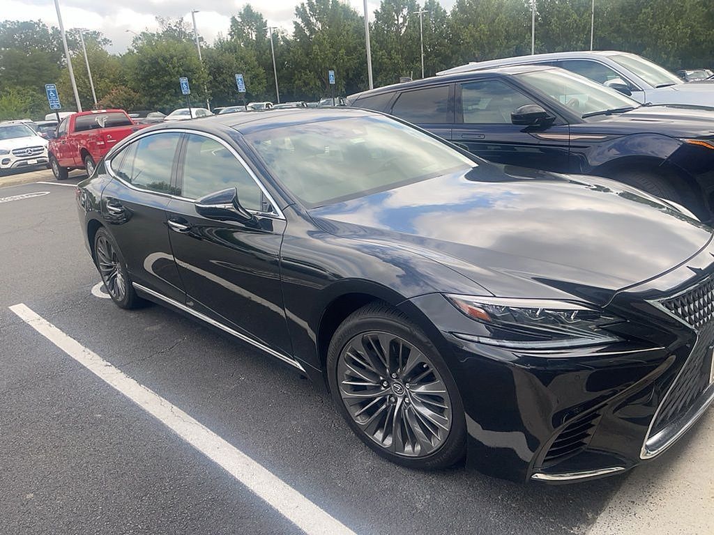 Thumbnail: 2020 Lexus LS - 2