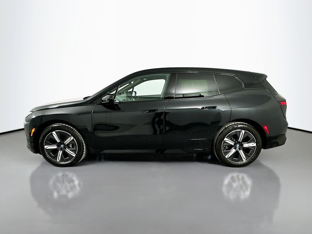 Thumbnail: 2026 BMW iX - 8