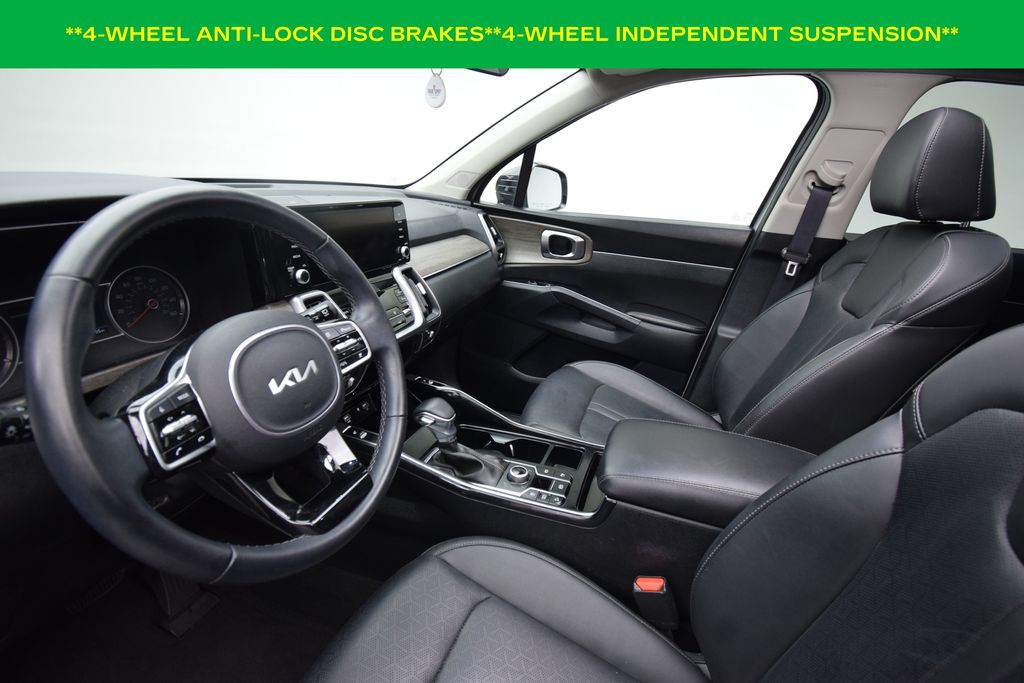 used 2023 Kia Sorento car, priced at $28,000