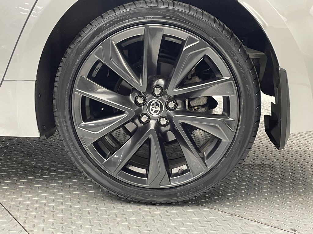 Thumbnail: 2023 Toyota Corolla - 9