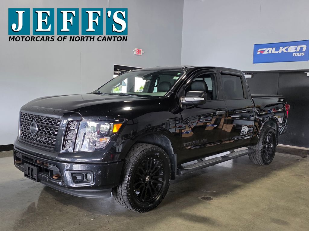 Gray (Magnetic Black) 2018 Nissan Titan Pickup Truck Four-Wheel Drive 7-Speed Automatic