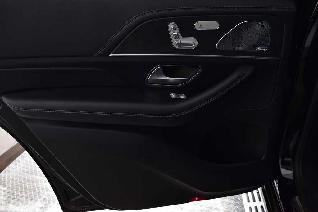 Thumbnail: 2020 Mercedes-Benz GLS - 31