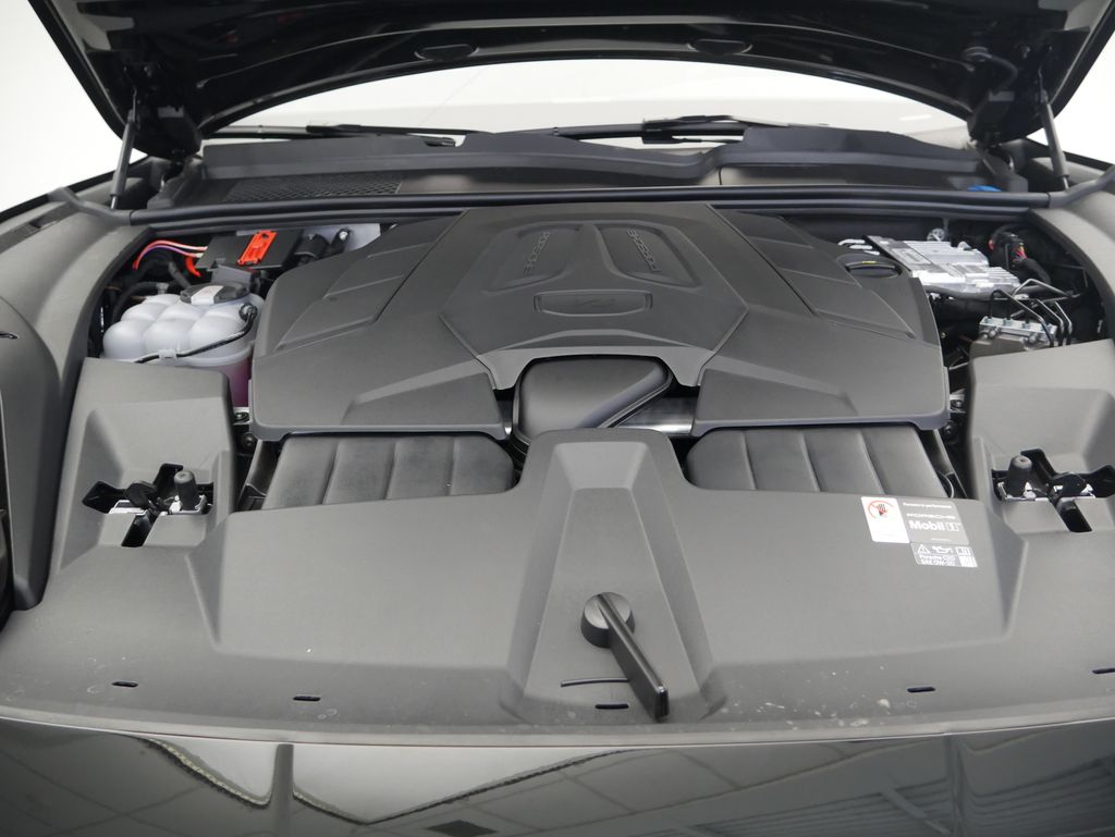 Thumbnail: 2026 Porsche Cayenne - 12