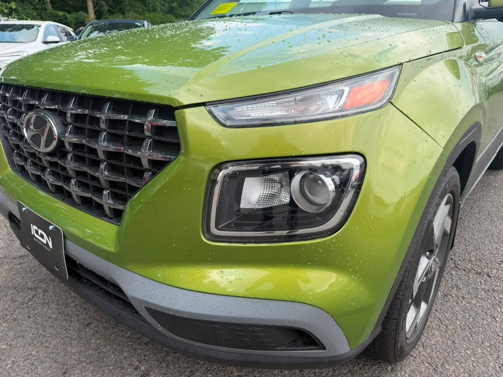Used 2023 Hyundai Venue SUV
