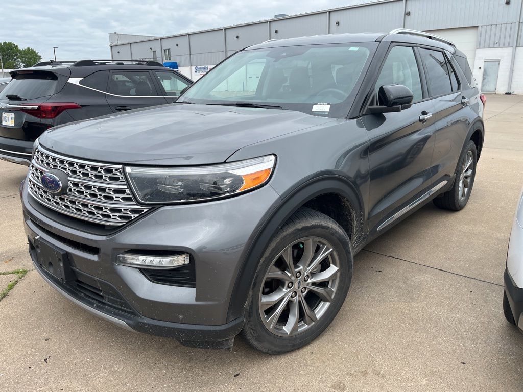 2022 Ford Explorer Limited 4WD's photo