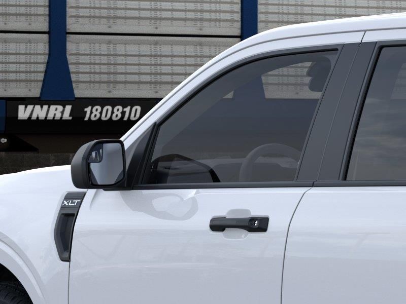 New 2026 Ford Maverick XLT 4D Crew Cab