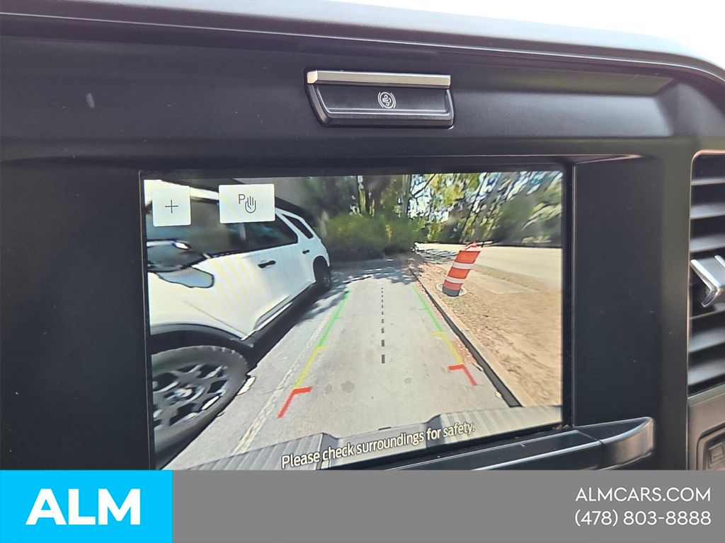 Used 2025 White Ford XLT image 19