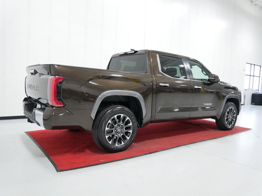 2025 Toyota Tundra Limited - Photo 5