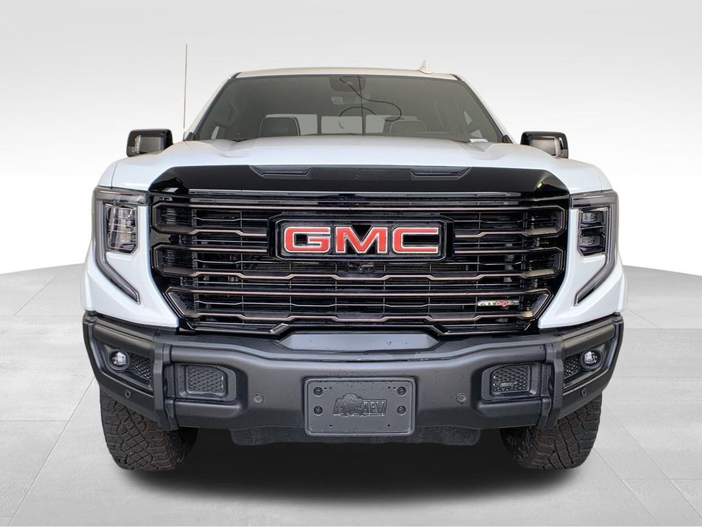 2024 GMC Sierra 1500 AT4X 9