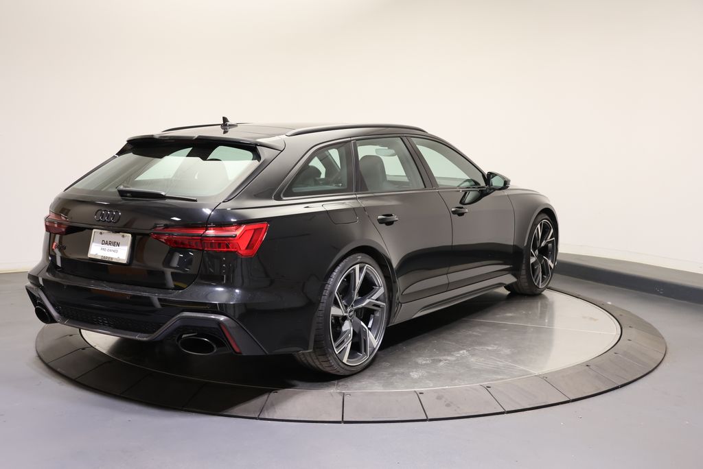 Thumbnail: 2022 Audi RS 6 - 5