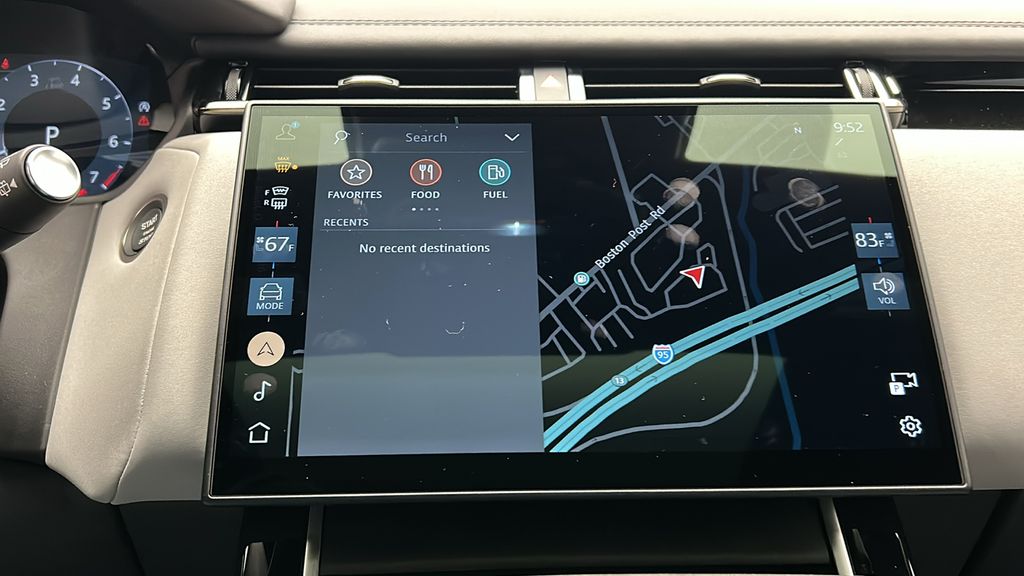 2026 Land Rover Range Rover Velar Dynamic SE 18