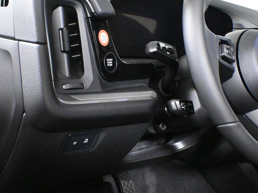 Thumbnail: 2026 Porsche Cayenne - 28