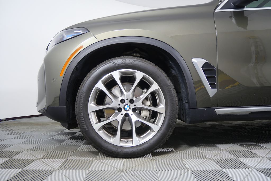 Thumbnail: 2025 BMW X5 - 7