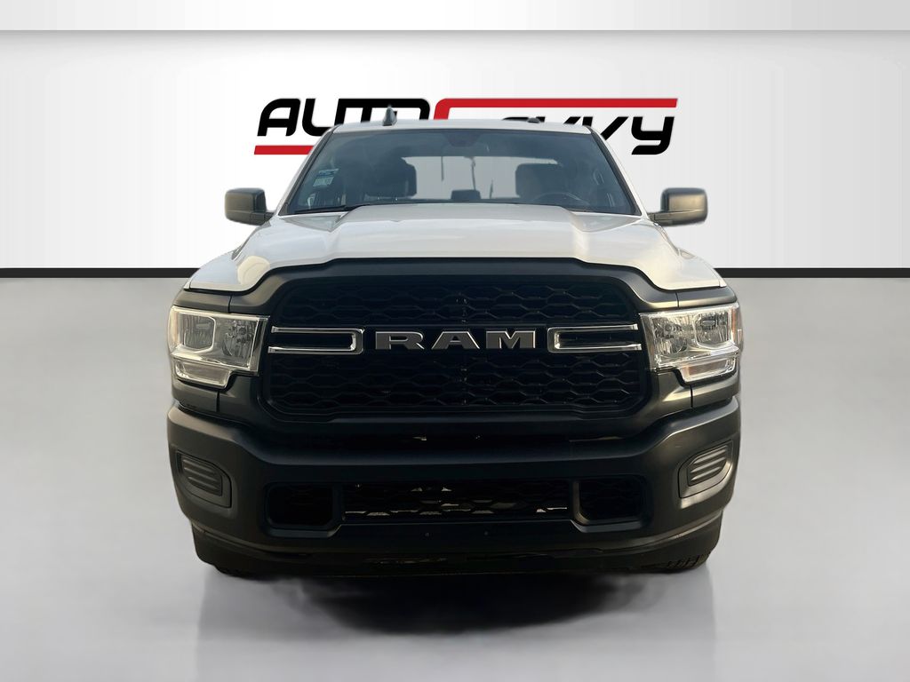 Used 2022 White Ram Tradesman image 2