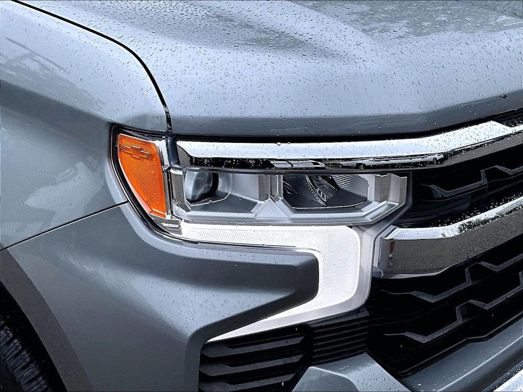 2023 Chevrolet Silverado 1500 — photo 31