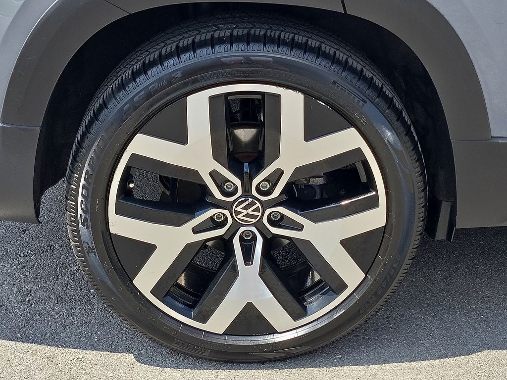 2022 Volkswagen Taos SEL - Photo 7
