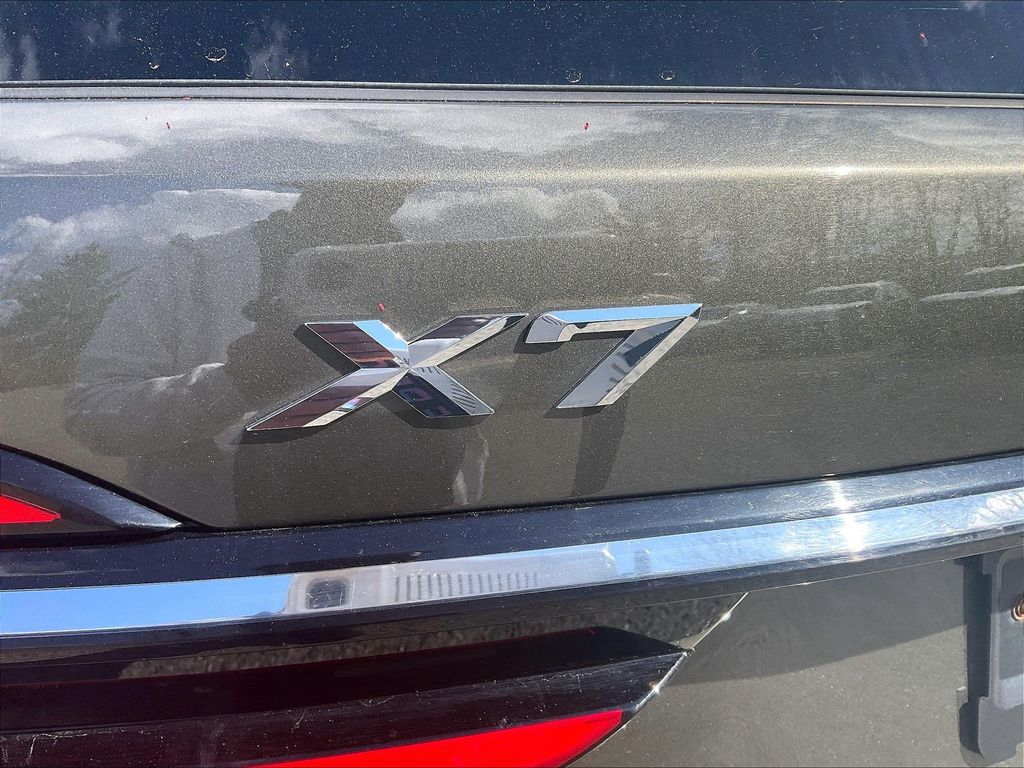 2024 BMW X7 — photo 29